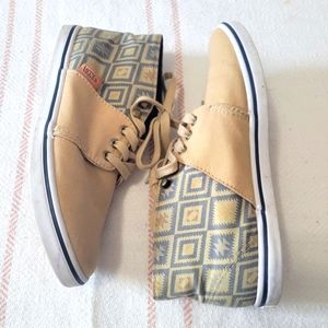 Vans hightop Aztec tan tribal women shoes 7.5 EUC